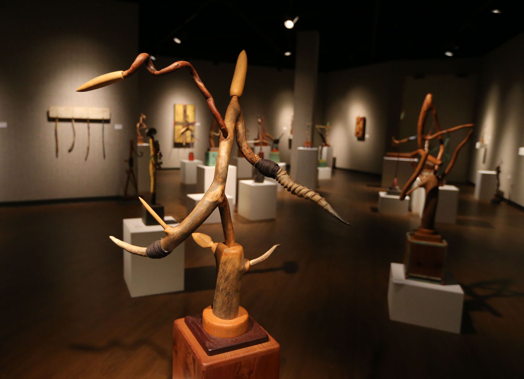20171006_acc_woodsculptures_ra1